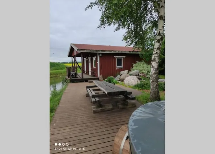 Feriehus Beautiful Private Near Tartu Külitse